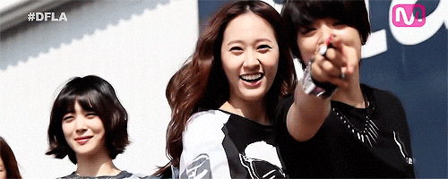 tumblr_mkrl98EXCu1qkxcnao2_500.gif?type=