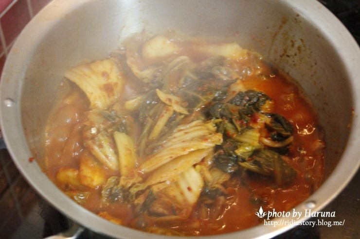 통통김치찌개 이미지