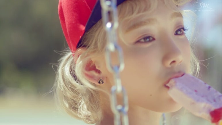 태연 Why 뮤비 해석 (데이터 주의) | 인스티즈