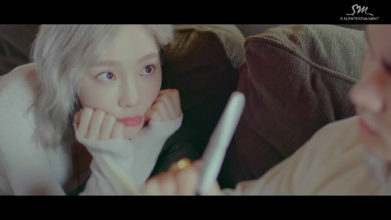 태연 Why 뮤비 해석 (데이터 주의) | 인스티즈