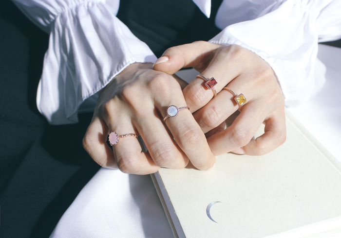 <b><p>Cherry ring A taste snip Uque Twenties wom</p></b><b><p>さくらんぼ リング お好み狙撃 ユニークな 20代の女性 結婚式 春 外出 女神</p></b><br /><br /><p align='center'>