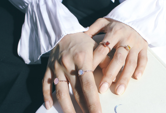 <b><p>Cherry ring A taste snip Uque Twenties wom</p></b><b><p>さくらんぼ リング お好み狙撃 ユニークな 20代の女性 結婚式 春 外出 女神</p></b><br /><br /><p align='center'>